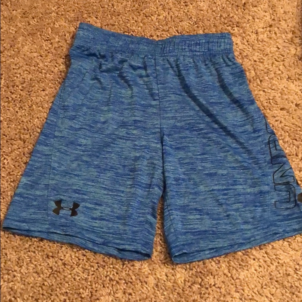 Under Armour shorts boys
